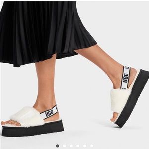BRAND NEW UGG DISCO SLIDE